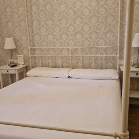 Lumine Luxury Suites By Gaiarooms Барселона Екстер'єр фото