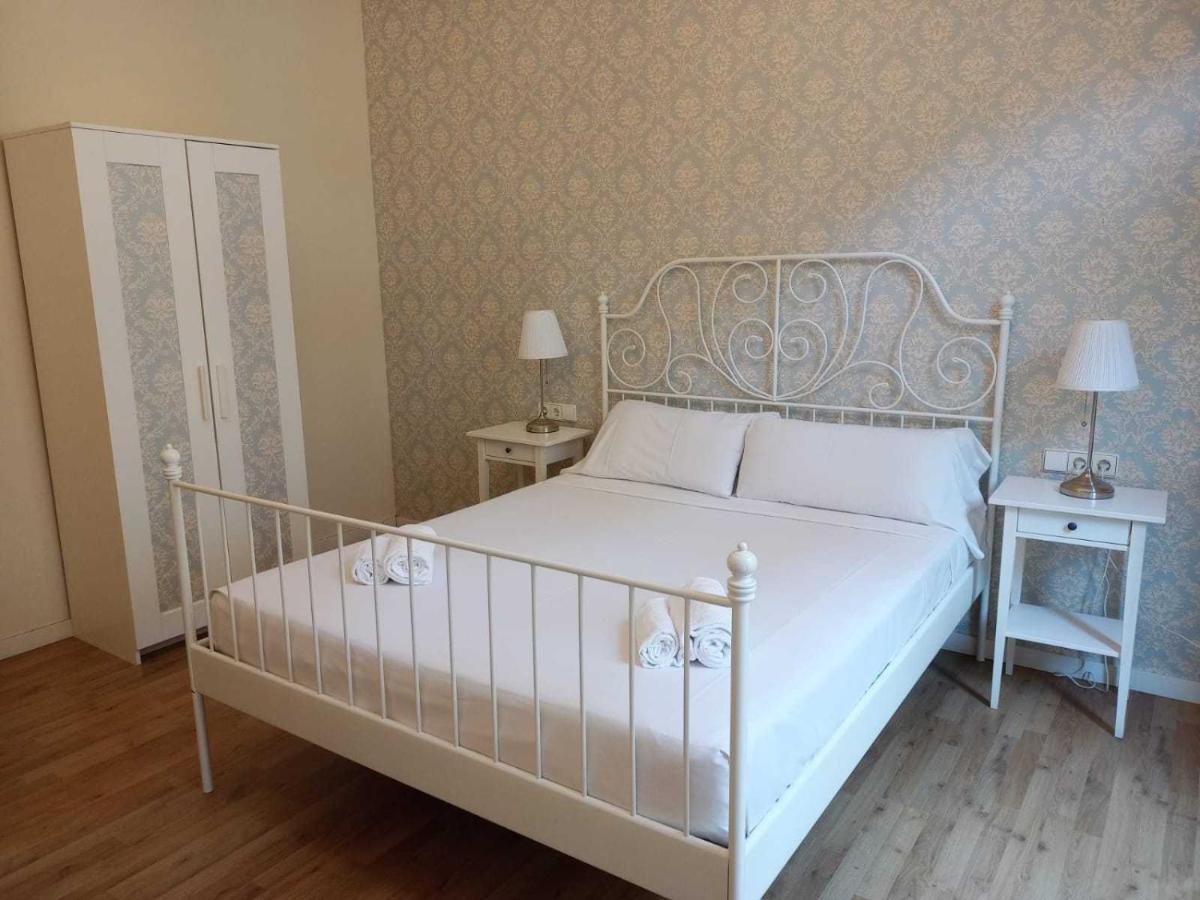 Lumine Luxury Suites By Gaiarooms Барселона Екстер'єр фото