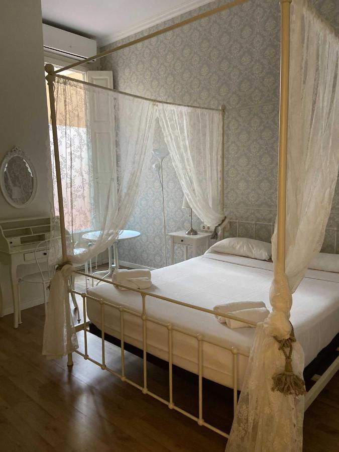 Lumine Luxury Suites By Gaiarooms Барселона Екстер'єр фото